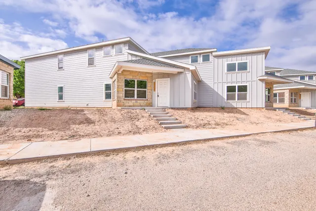 Photo 3 — 3119 - 3121 74th Street, Lubbock, TX 79423