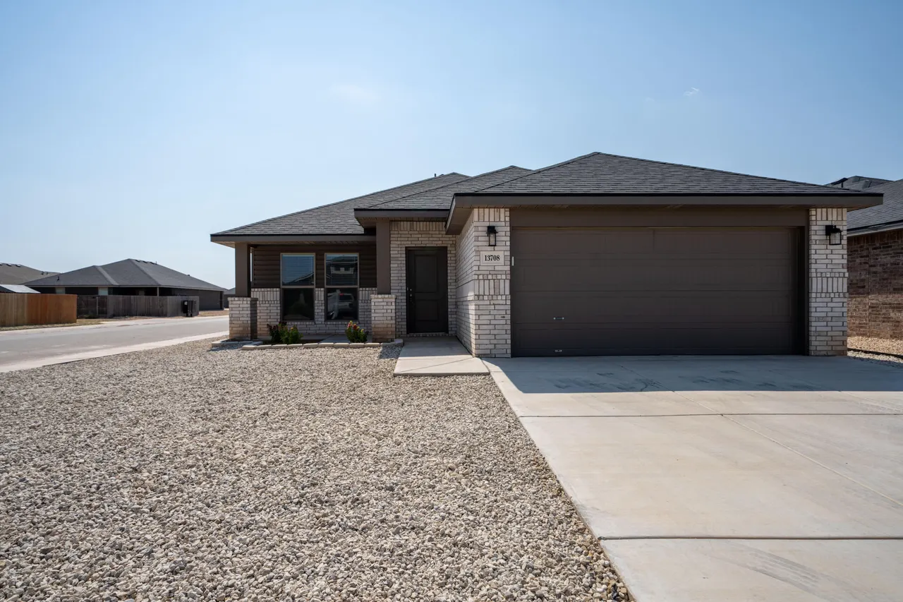 Front exterior — 13708 Avenue R, Lubbock, TX 79423