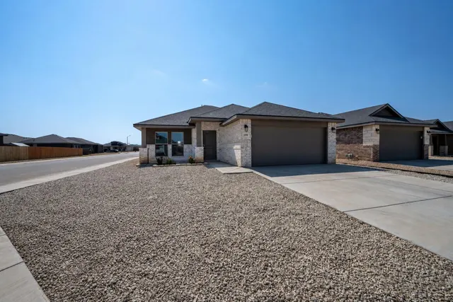 Photo 3 — 13708 Avenue R, Lubbock, TX 79423