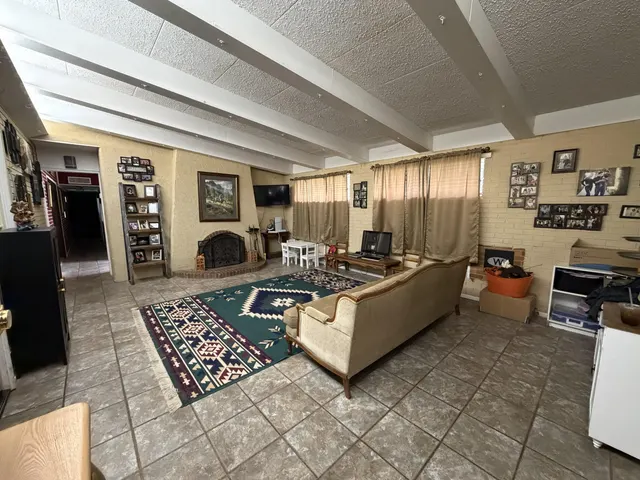 Photo 7 — 202 Country Club Lane, Levelland, TX 79336