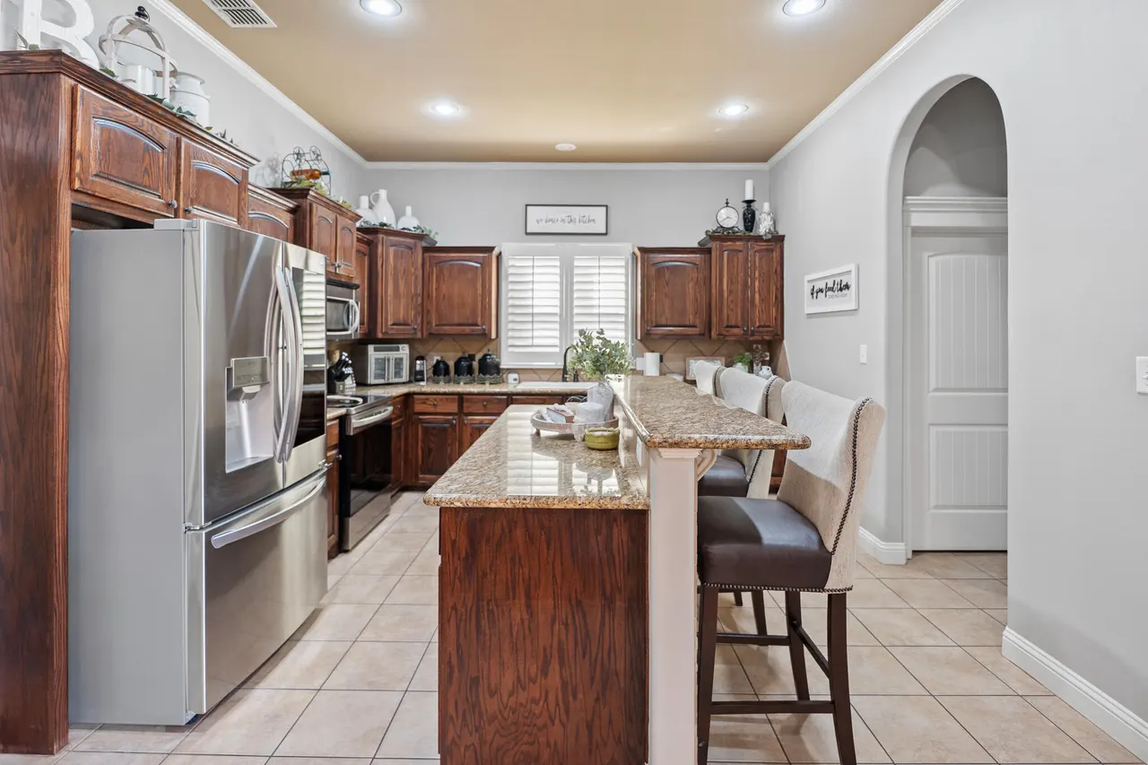 Photo 11 — 6206 93rd Street, Lubbock, TX 79424