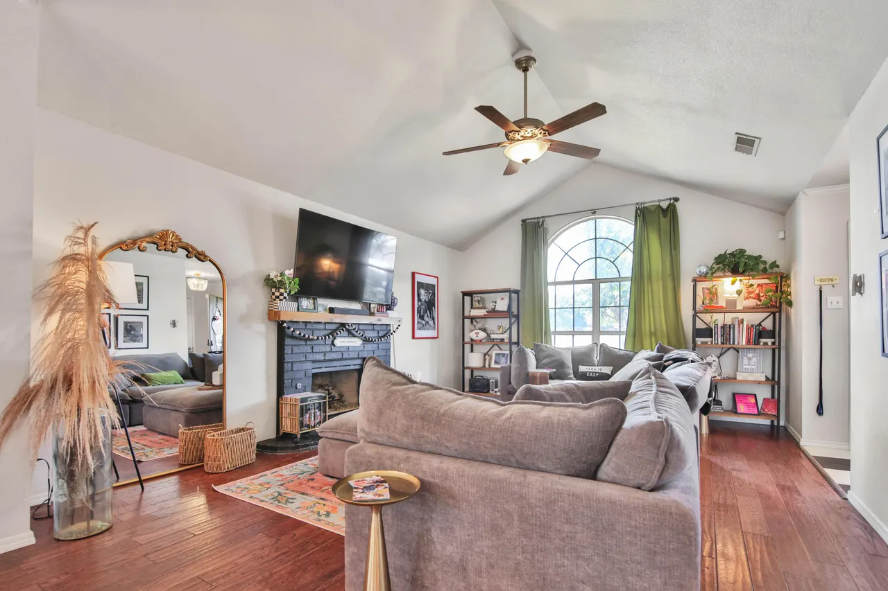 Photo 5 — 6018 74th Street, Lubbock, TX 79424