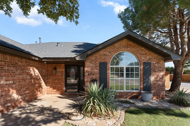 Photo 2 — 6018 74th Street, Lubbock, TX 79424
