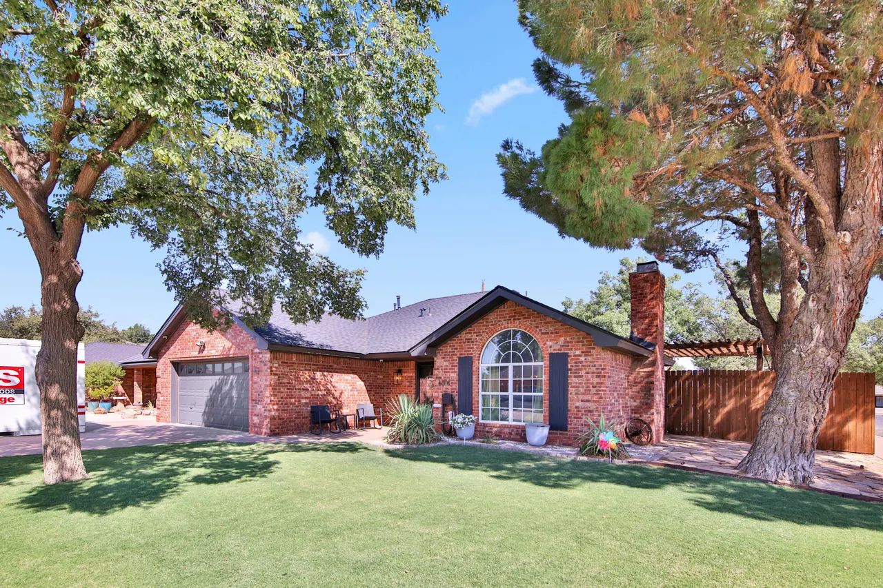 Photo 2 — 6018 74th Street, Lubbock, TX 79424