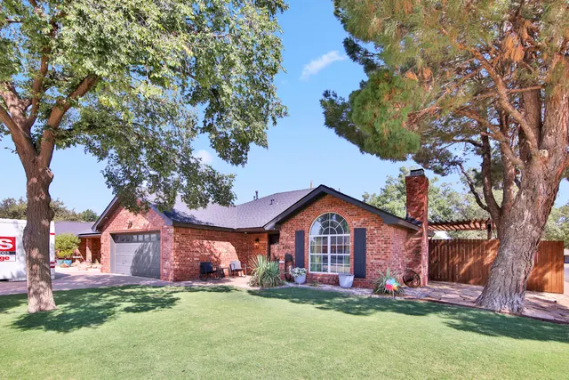 Photo 2 — 6018 74th Street, Lubbock, TX 79424