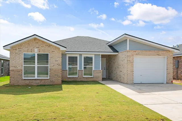 Photo 2 — 7437 64th Street, Lubbock, TX 79407