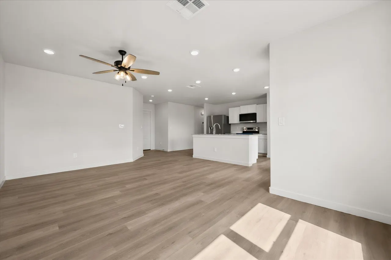 Photo 6 — 7437 64th Street, Lubbock, TX 79407