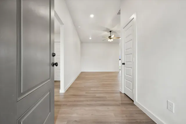 Photo 3 — 6013 Viola Avenue, Lubbock, TX 79407
