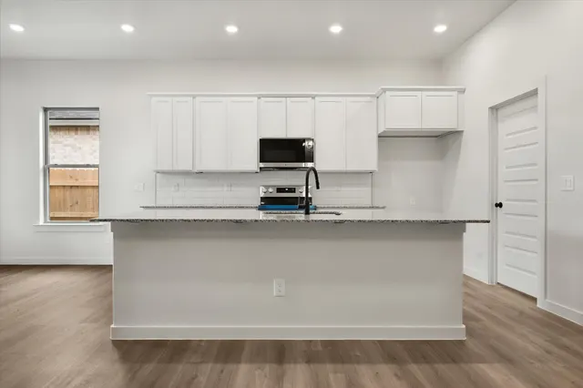 Photo 7 — 6013 Viola Avenue, Lubbock, TX 79407
