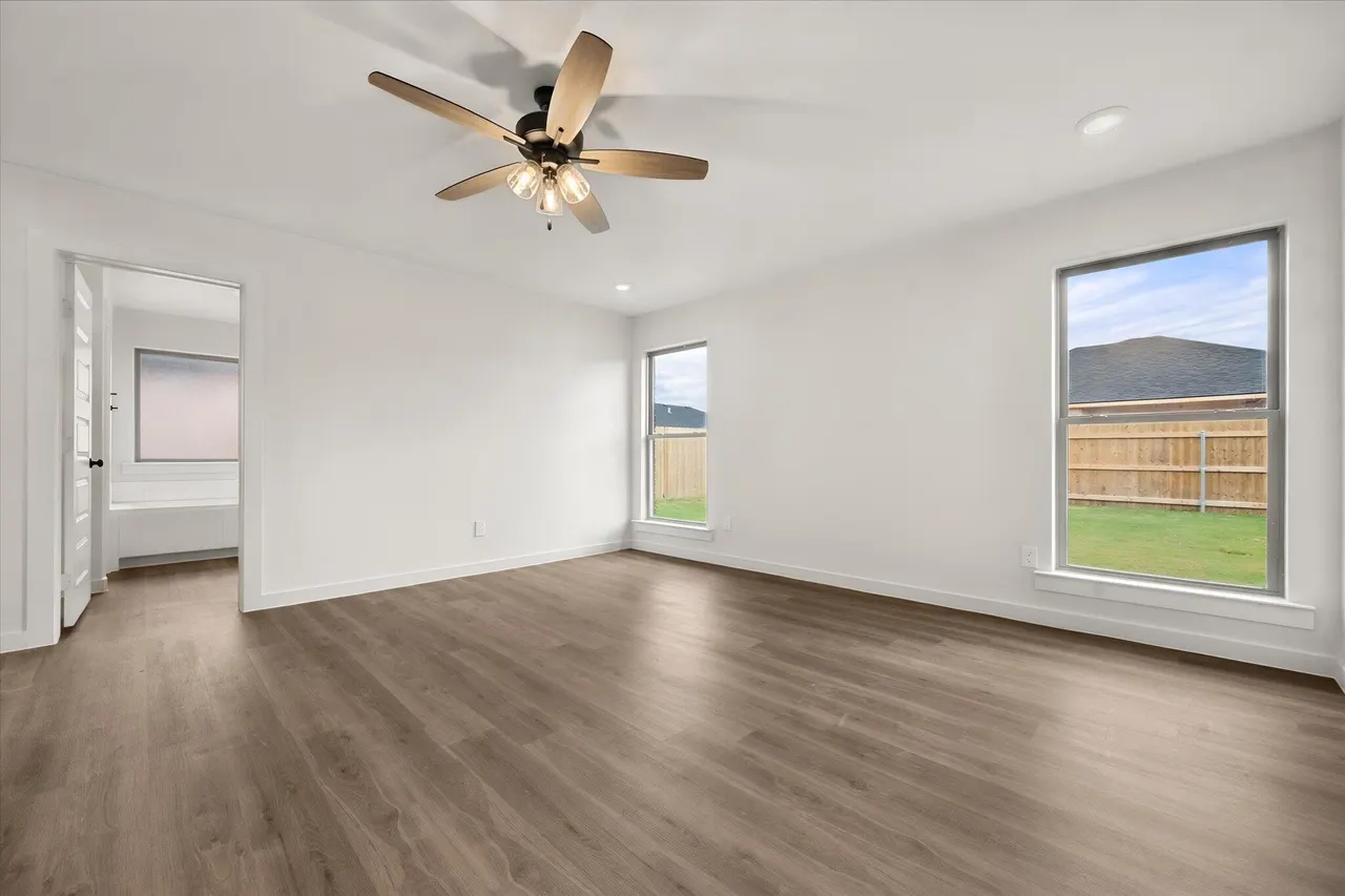 Photo 16 — 6013 Viola Avenue, Lubbock, TX 79407