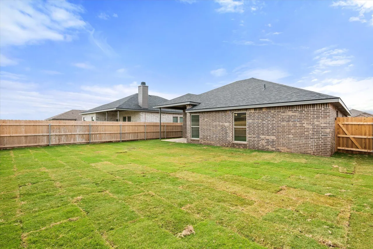 Photo 21 — 6013 Viola Avenue, Lubbock, TX 79407
