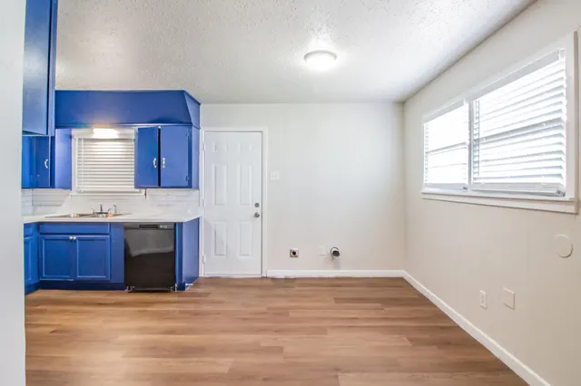 Photo 7 — 5105 39th Street, Lubbock, TX 79414