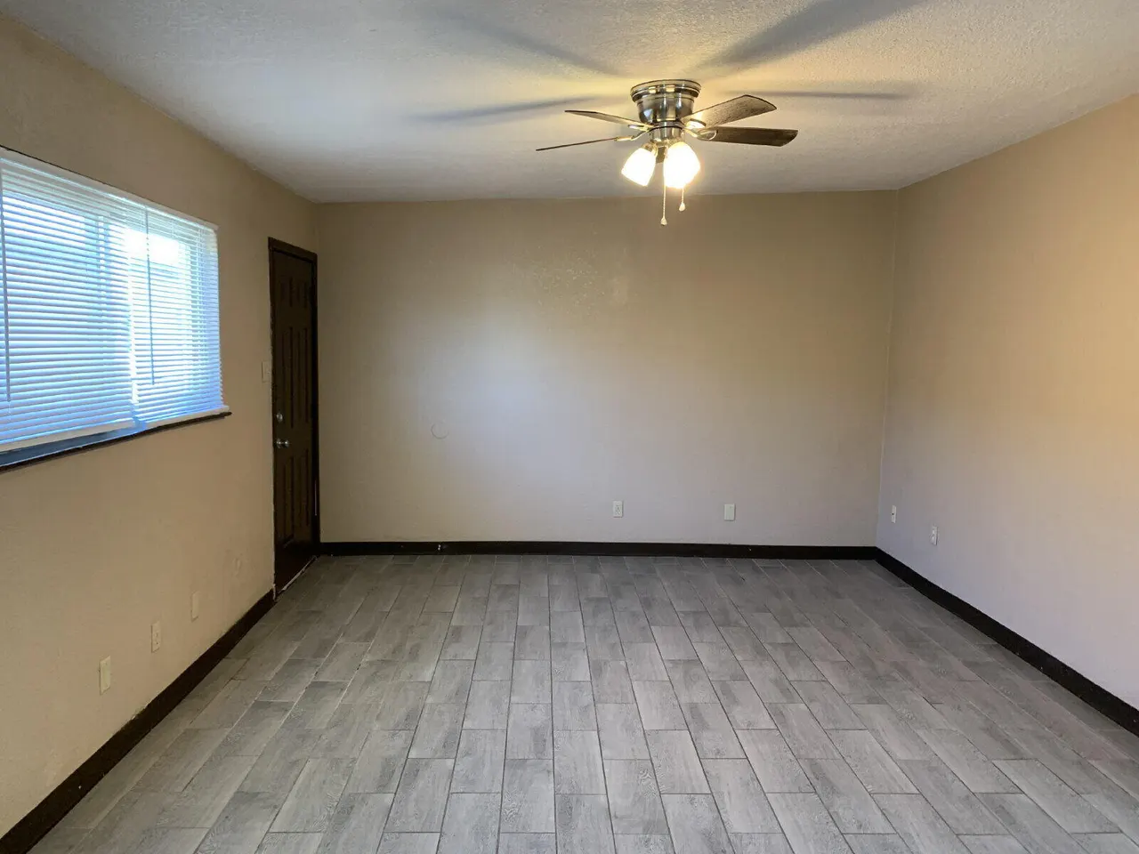 Photo 3 — 226 Cherry Street 36, Levelland, TX 79336