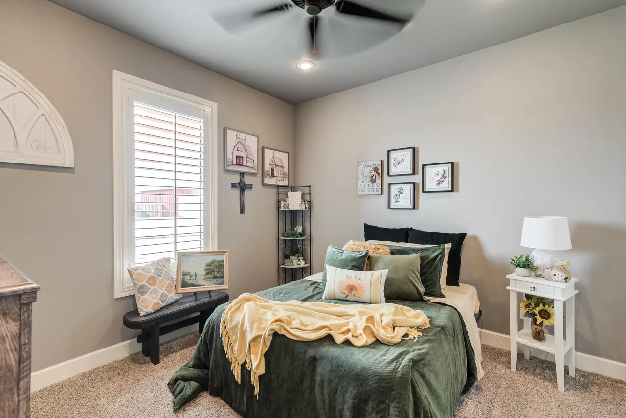 Photo 14 — 501 W 9th Place, Idalou, TX 79329