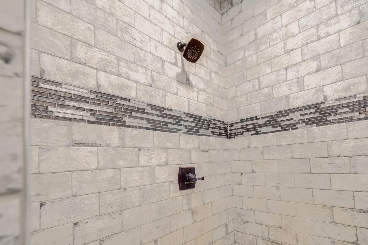 Photo 18 — 501 W 9th Place, Idalou, TX 79329