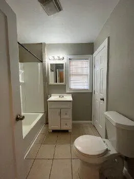 Photo 9 — 1922 16th Street, Lubbock, TX 79401