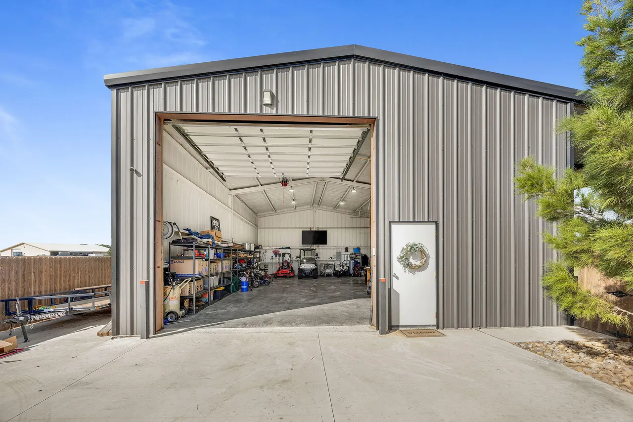 Photo 2 — 3408 County Road 7650, Lubbock, TX 79423
