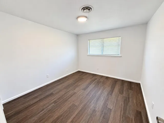 Photo 7 — 5606 44th Street, Lubbock, TX 79414