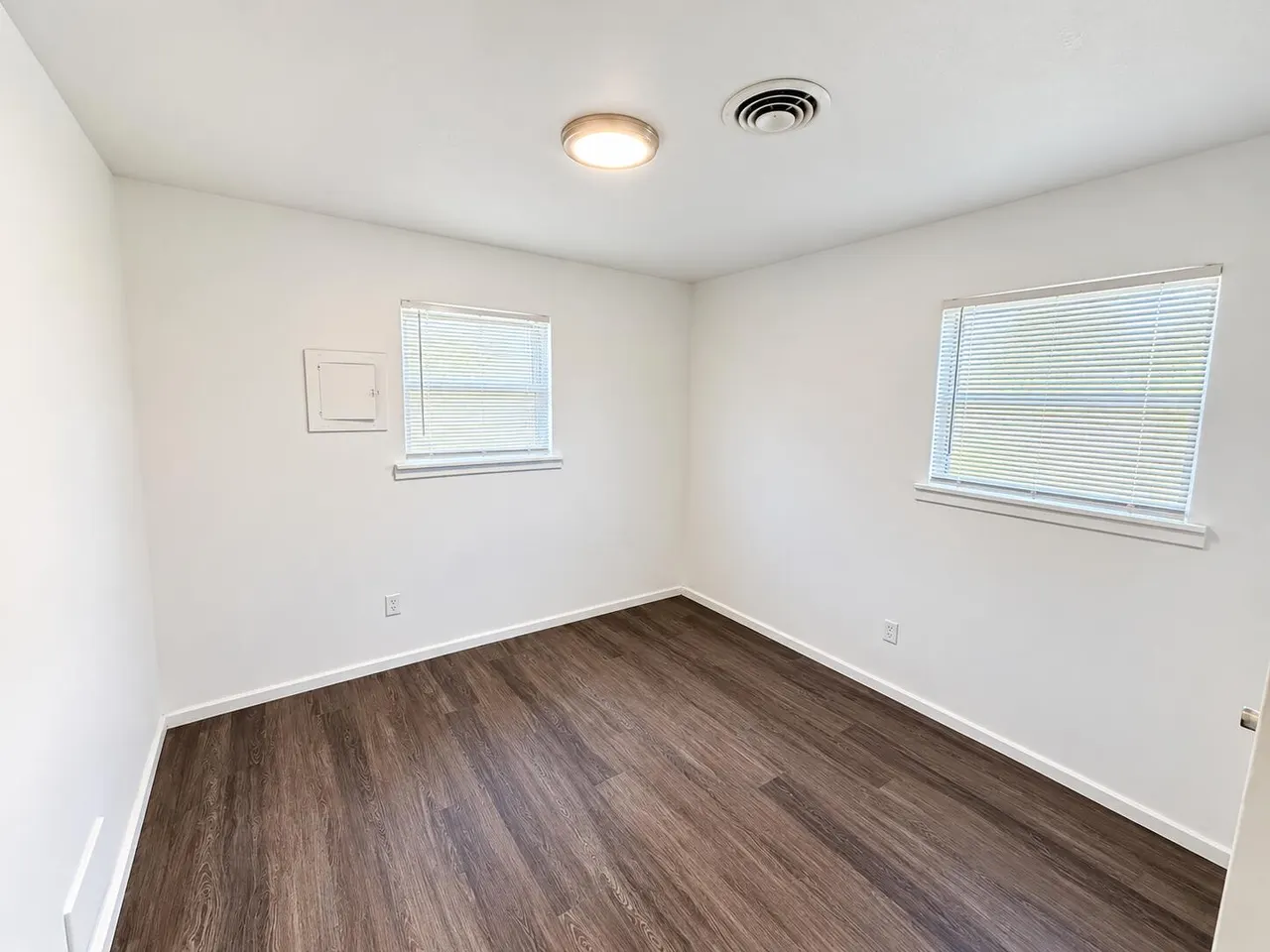 Photo 8 — 5606 44th Street, Lubbock, TX 79414
