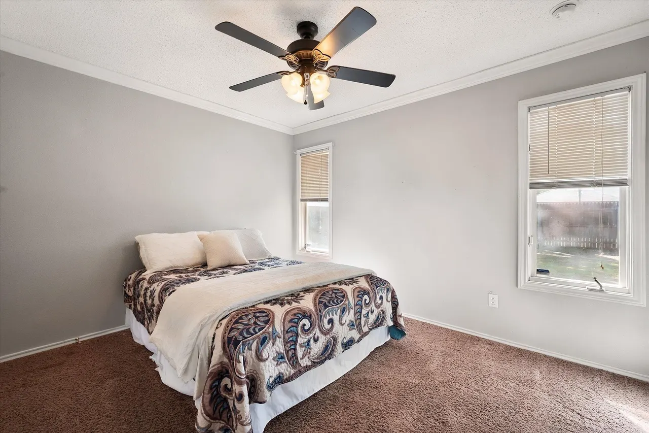 Photo 13 — 3701 100th Street, Lubbock, TX 79423