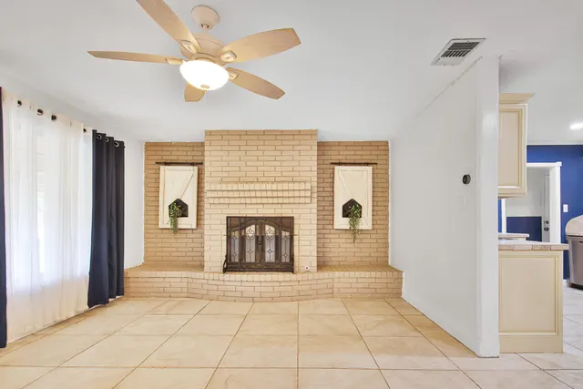 Photo 5 — 3516 52nd Street, Lubbock, TX 79413