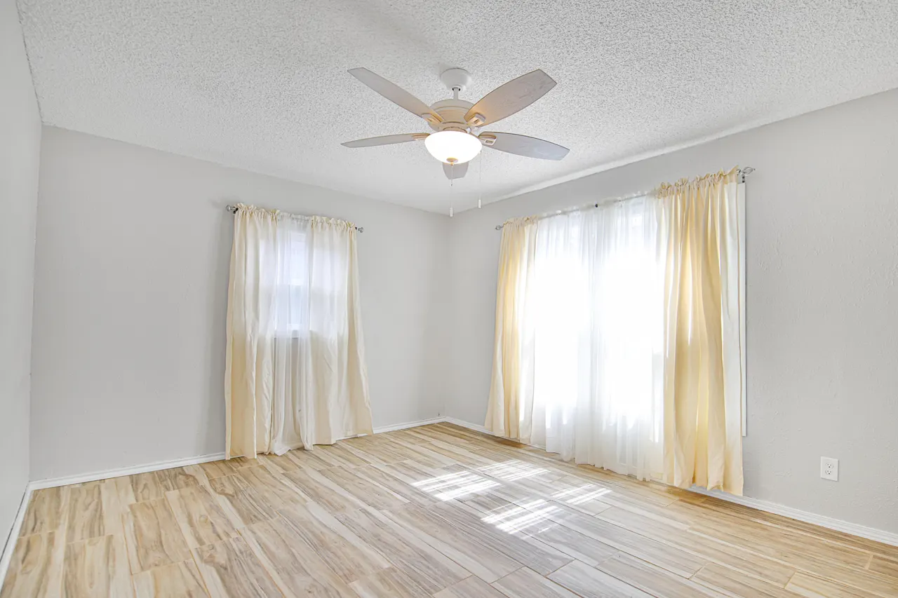 Photo 17 — 3516 52nd Street, Lubbock, TX 79413