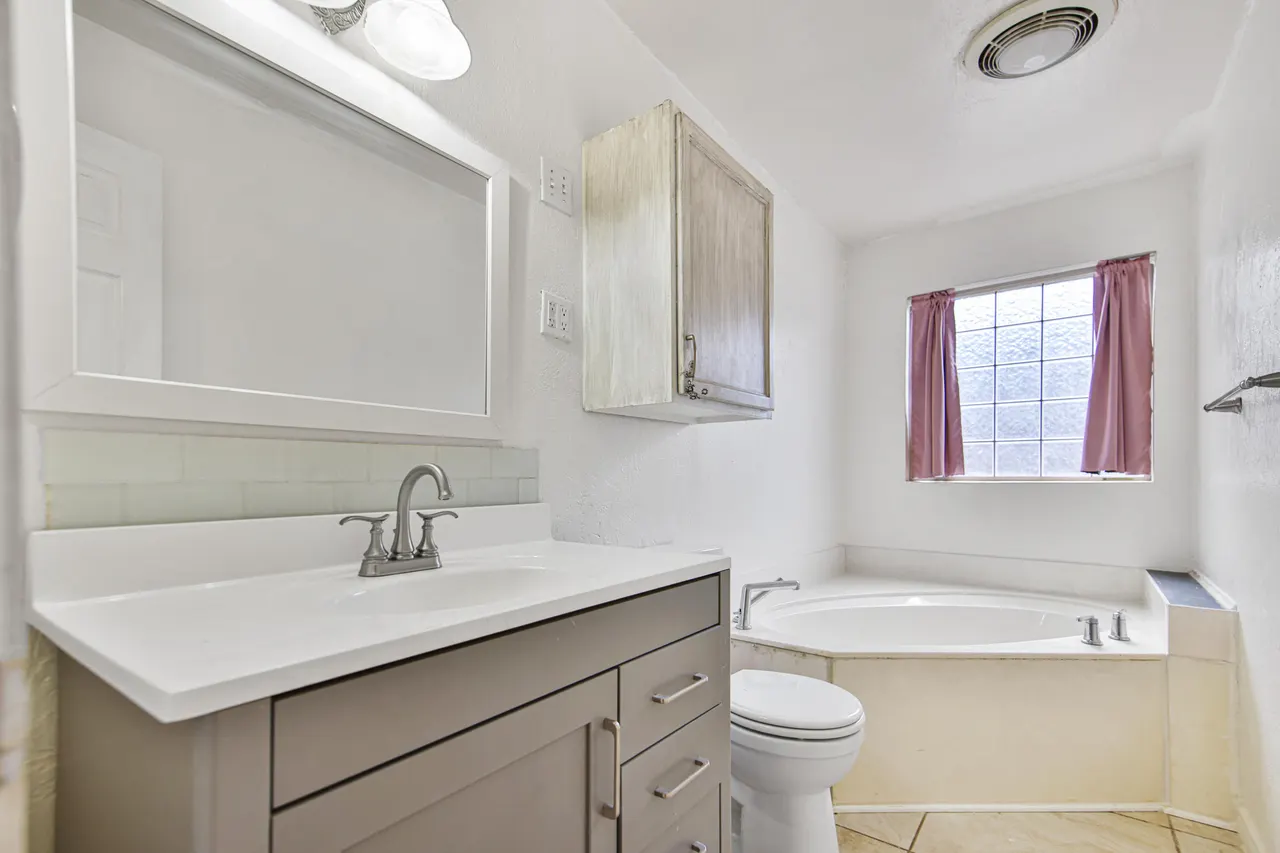Photo 20 — 3516 52nd Street, Lubbock, TX 79413
