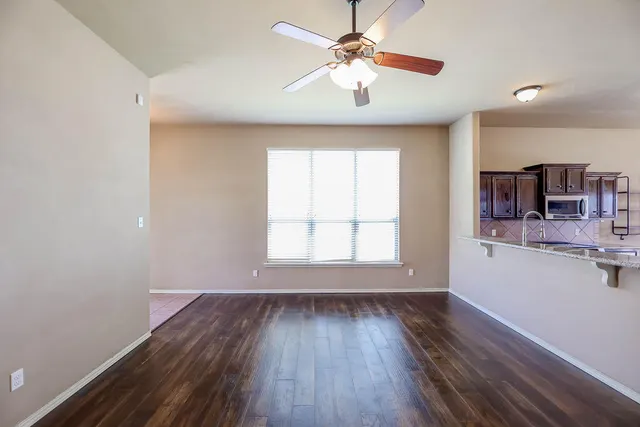 Photo 5 — 7801 85th Street, Lubbock, TX 79424