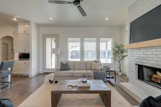 Photo 8 — 3703 142nd Street, Lubbock, TX 79423