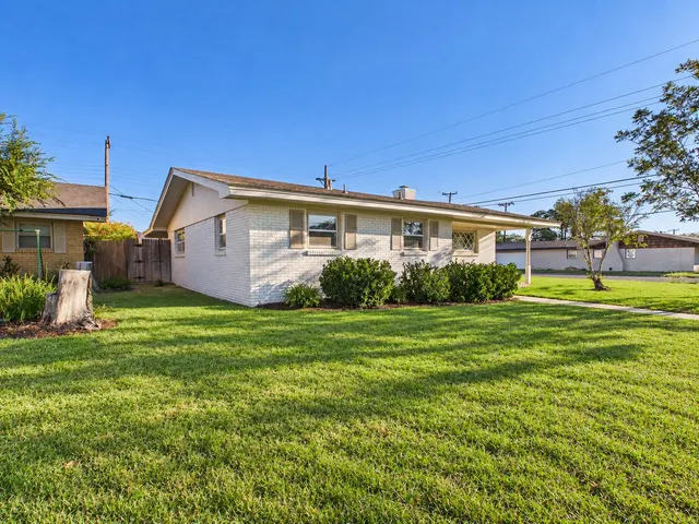 Photo 4 — 5502 8th Street, Lubbock, TX 79416