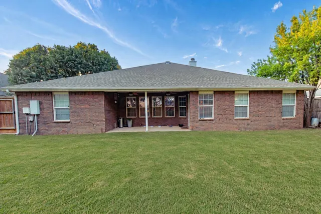 Photo 4 — 5833 88th Street, Lubbock, TX 79424