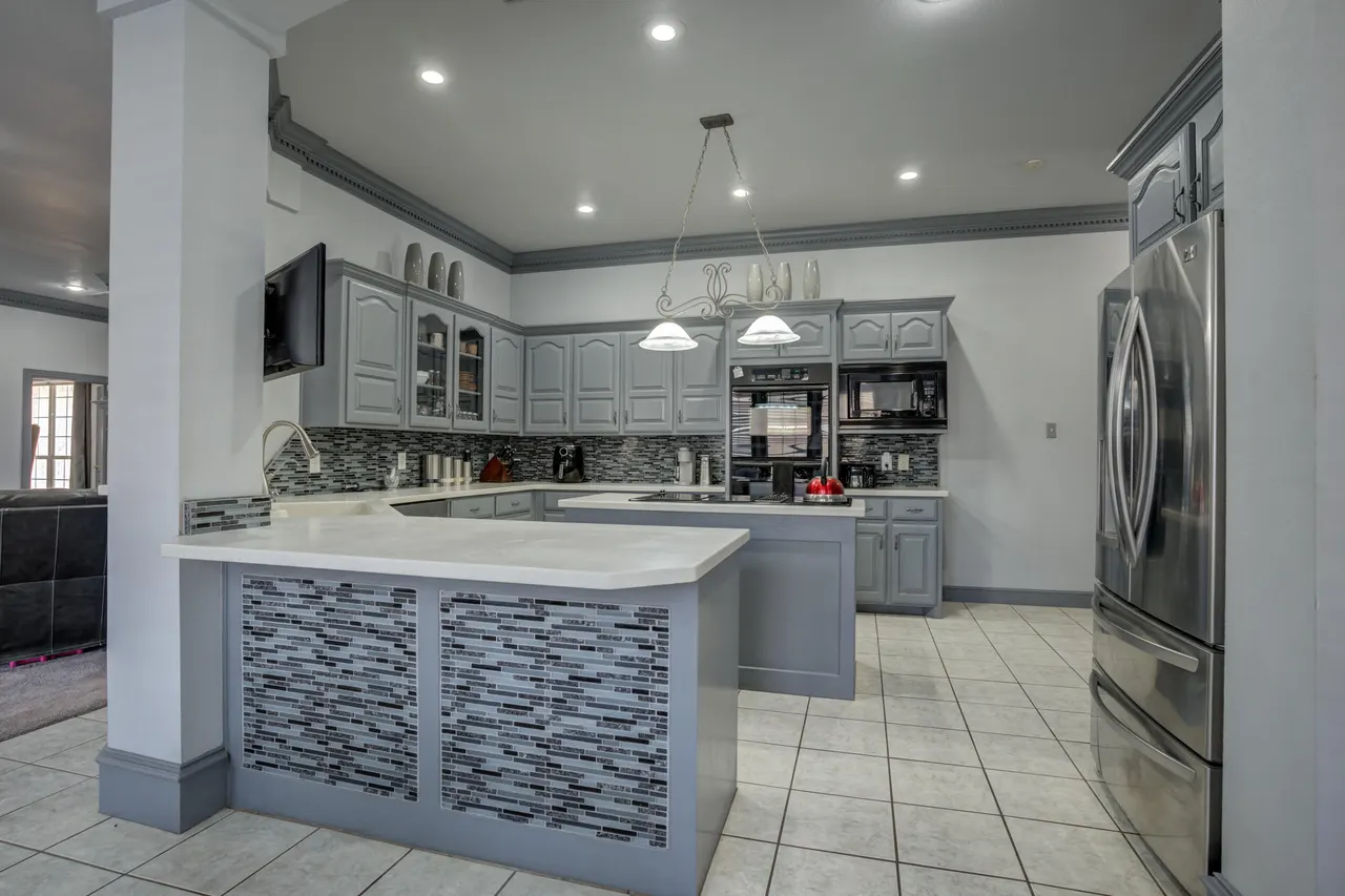 Photo 12 — 9601 Viola Avenue, Lubbock, TX 79424
