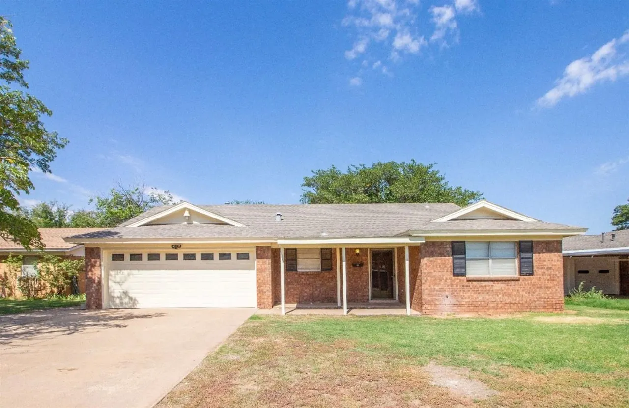 Front exterior — 5706 15th Street, Lubbock, TX 79416