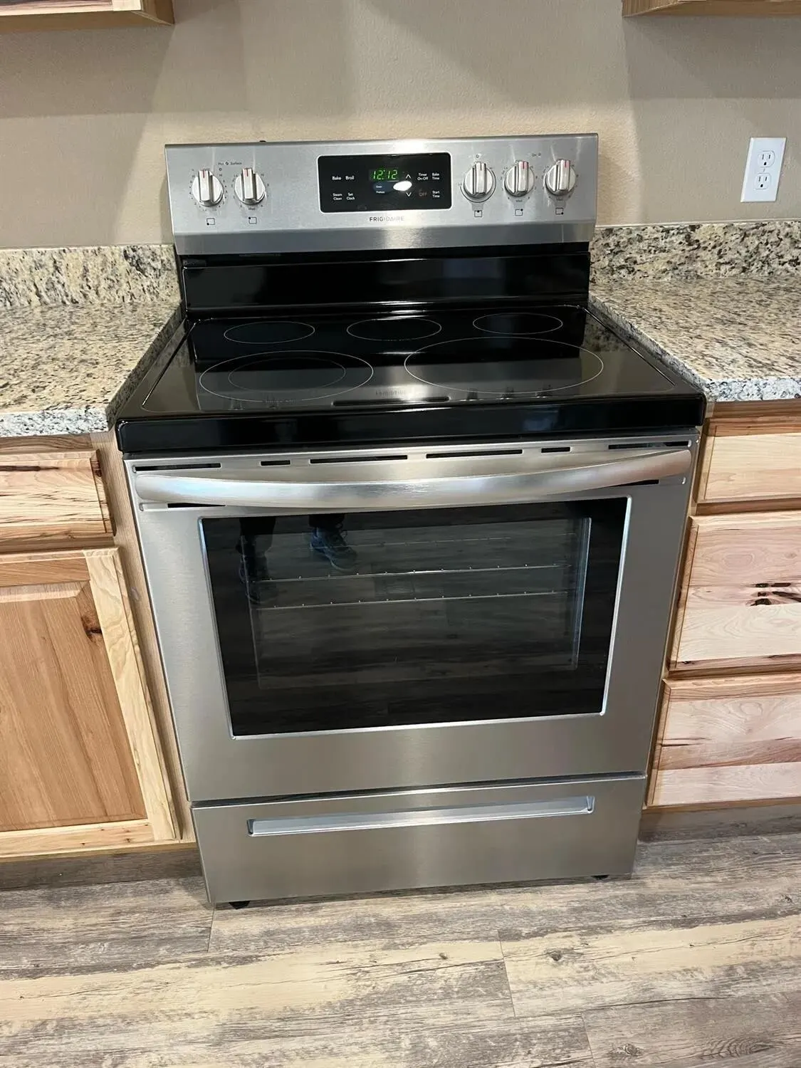 Photo 5 — 7431 4th Place, Lubbock, TX 79416