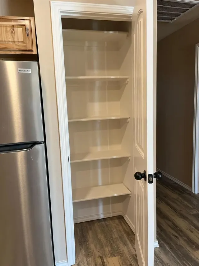 Photo 8 — 7431 4th Place, Lubbock, TX 79416