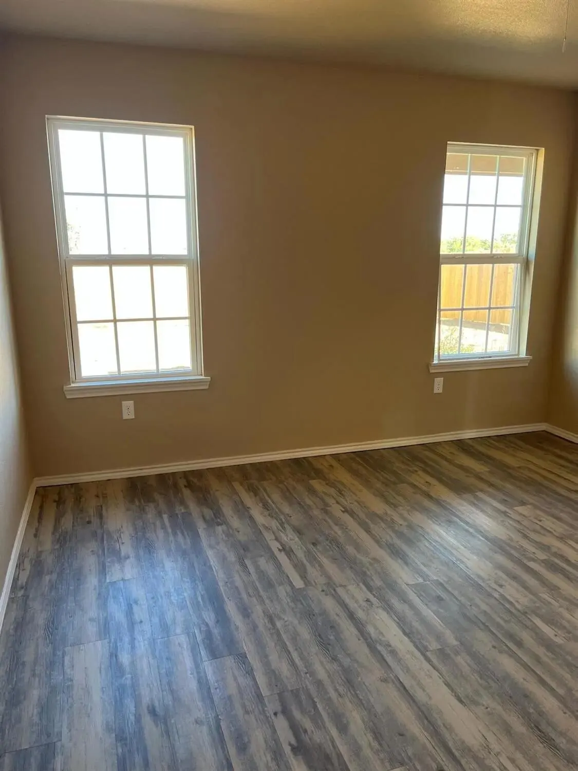 Photo 10 — 7431 4th Place, Lubbock, TX 79416