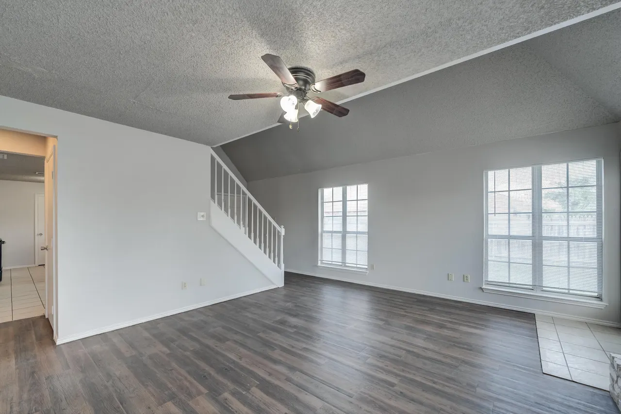 Photo 16 — 302 N Englewood Avenue, Lubbock, TX 79416