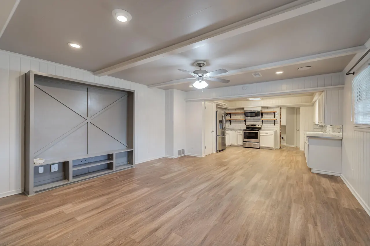 Photo 22 — 3610 48th Street, Lubbock, TX 79413
