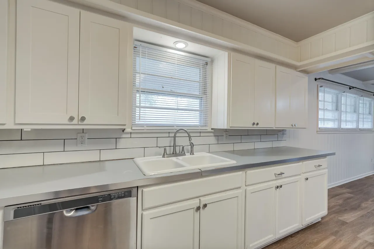 Photo 30 — 3610 48th Street, Lubbock, TX 79413
