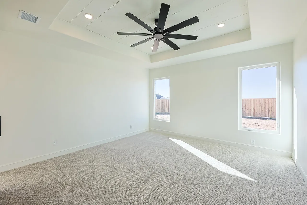 Photo 23 — 602 W 9th Place, Idalou, TX 79329