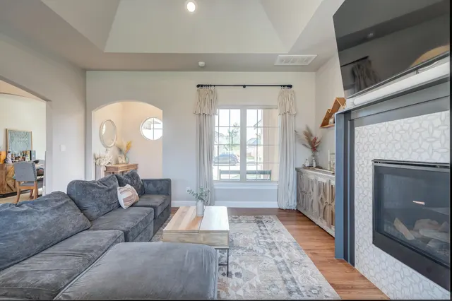 Photo 6 — 6958 102nd Street, Lubbock, TX 79424