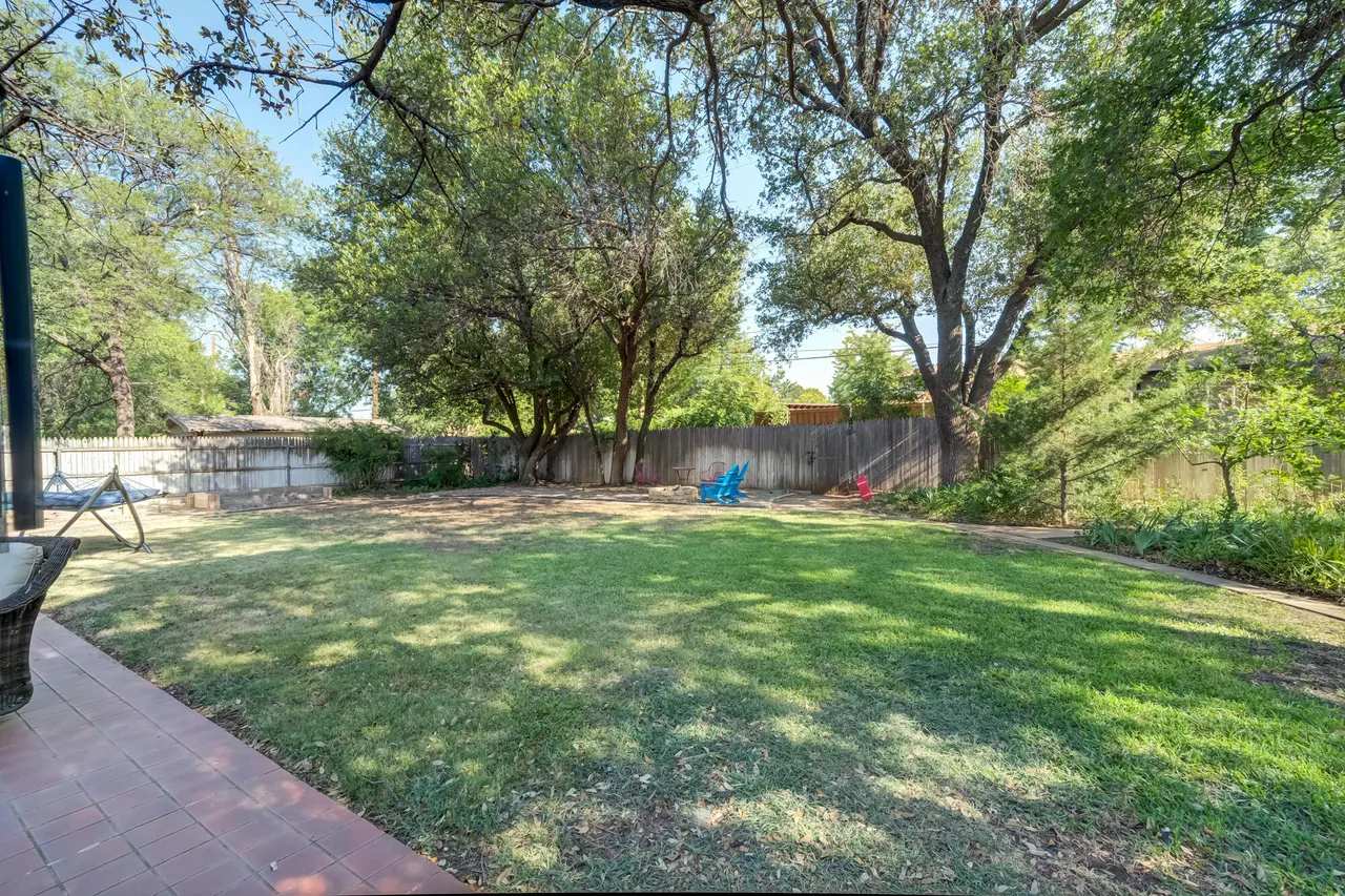 Photo 5 — 4609 10th Street, Lubbock, TX 79416