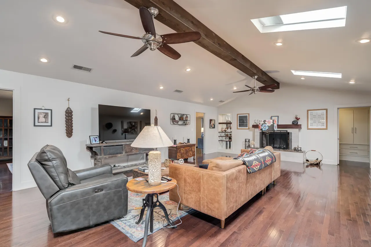 Photo 21 — 4609 10th Street, Lubbock, TX 79416