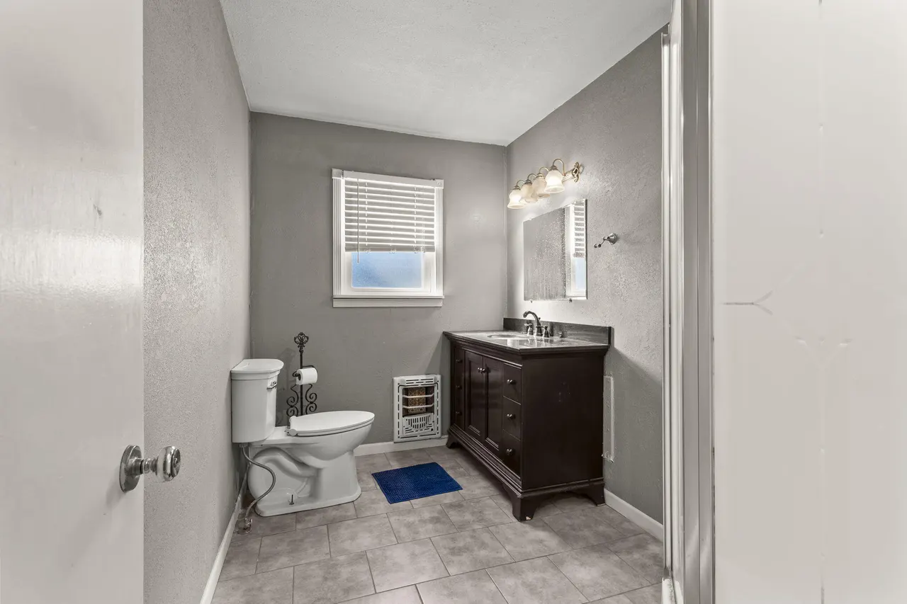 Photo 17 — 102 3rd Street, Plains, TX 79355