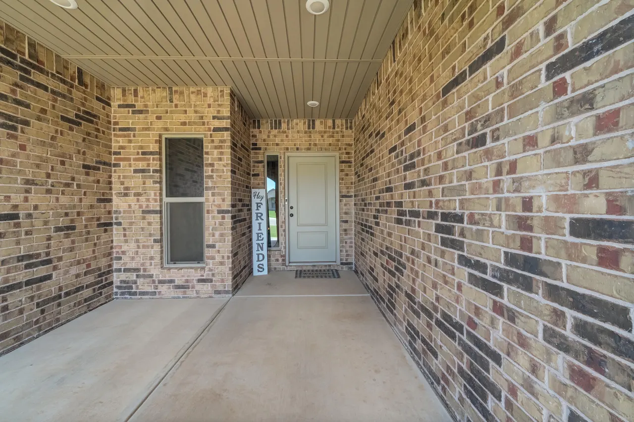 Photo 3 — 2709 Volney Avenue, Lubbock, TX 79407