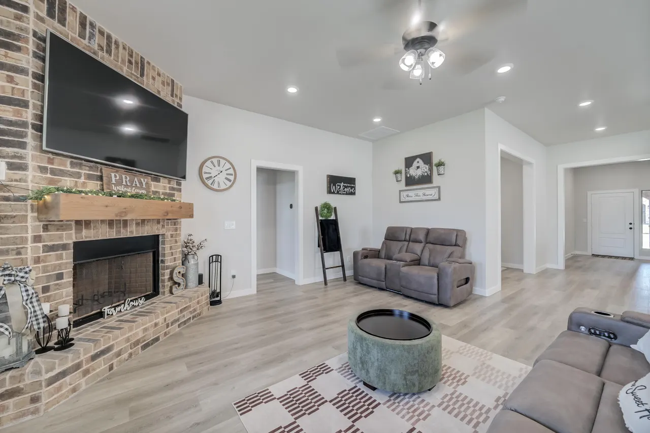 Photo 13 — 2709 Volney Avenue, Lubbock, TX 79407