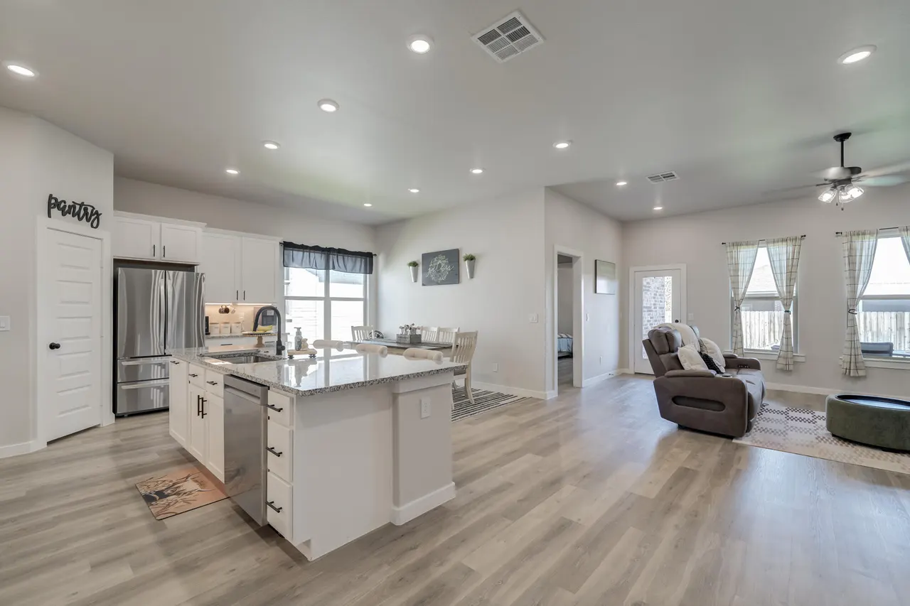 Photo 15 — 2709 Volney Avenue, Lubbock, TX 79407