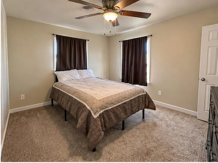 Photo 10 — 5424 13th Street, Lubbock, TX 79416