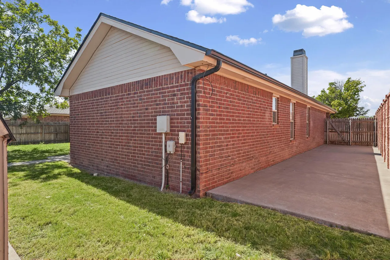 Photo 42 — 9803 Huron Avenue, Lubbock, TX 79424