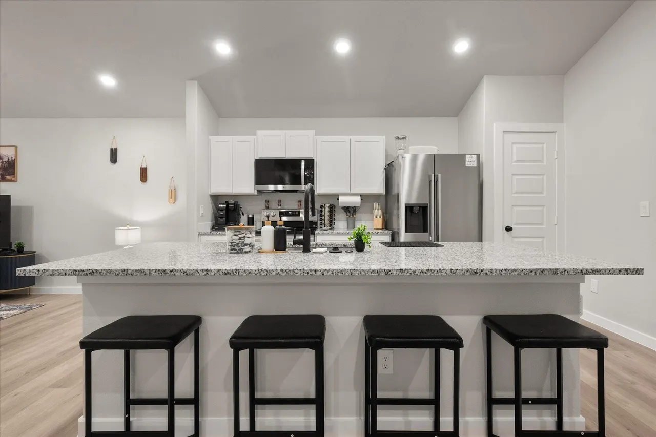 Photo 3 — 7220 35th Street, Lubbock, TX 79407